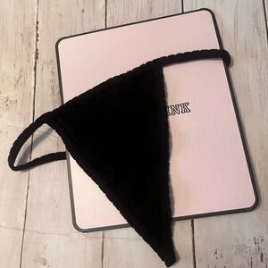 PINK Victoria's Secret Black Thong S